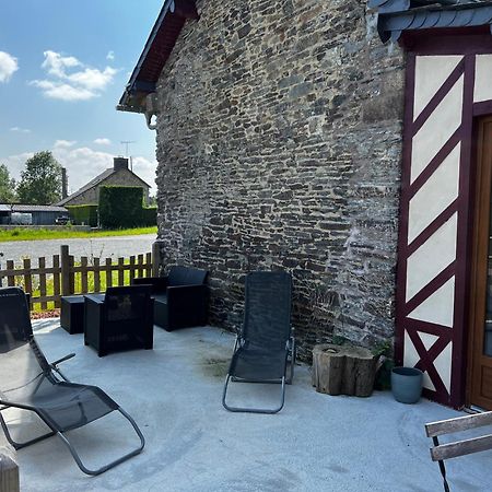 Domaine De La Ville Cherel, Maison A Colombage 蓬托尔松 外观 照片